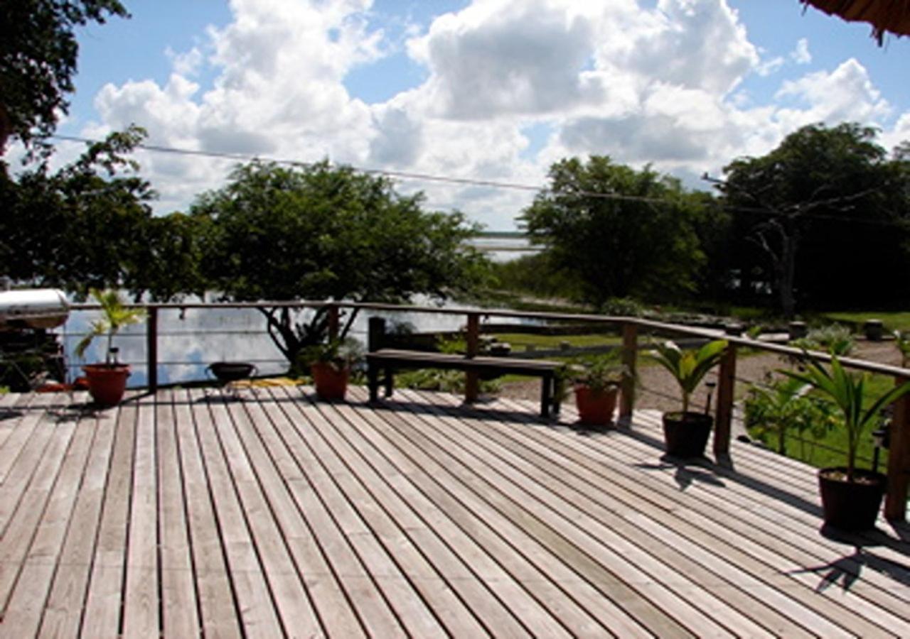 Crooкed Tree Lodge Belize Crooked Tree Extérieur photo